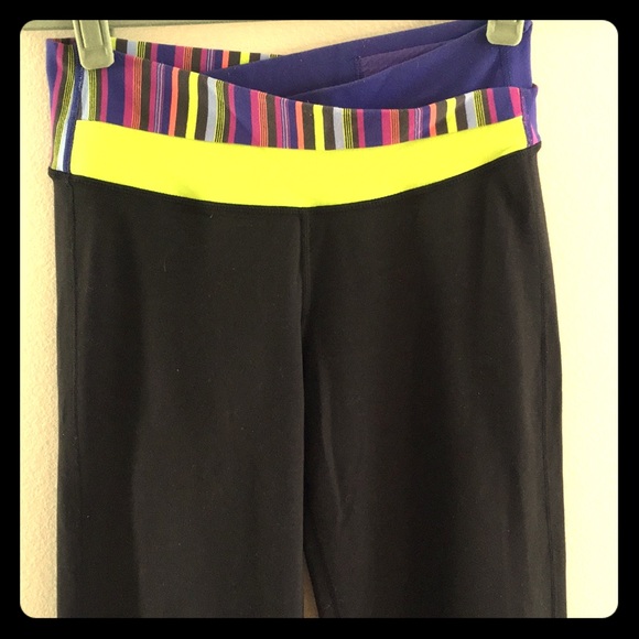 Lululemon pants - Picture 3 of 6